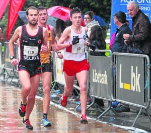 CARRERA DE ATLETISMO DE LAS CEBOLLAS DE: EL ENTREGO. GANADORES AUTOR: J.M.PARDO